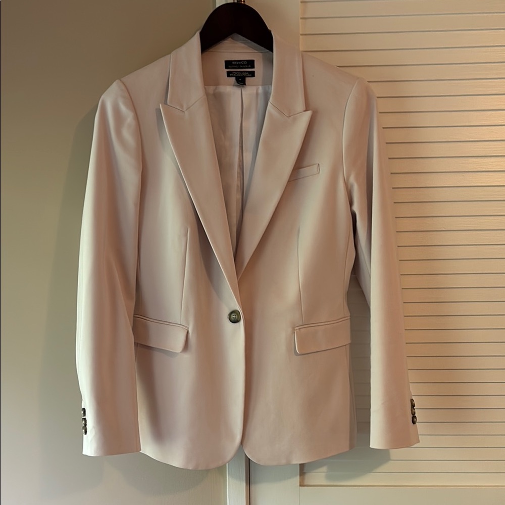 RW&CO Women's Pale Pink Blazer